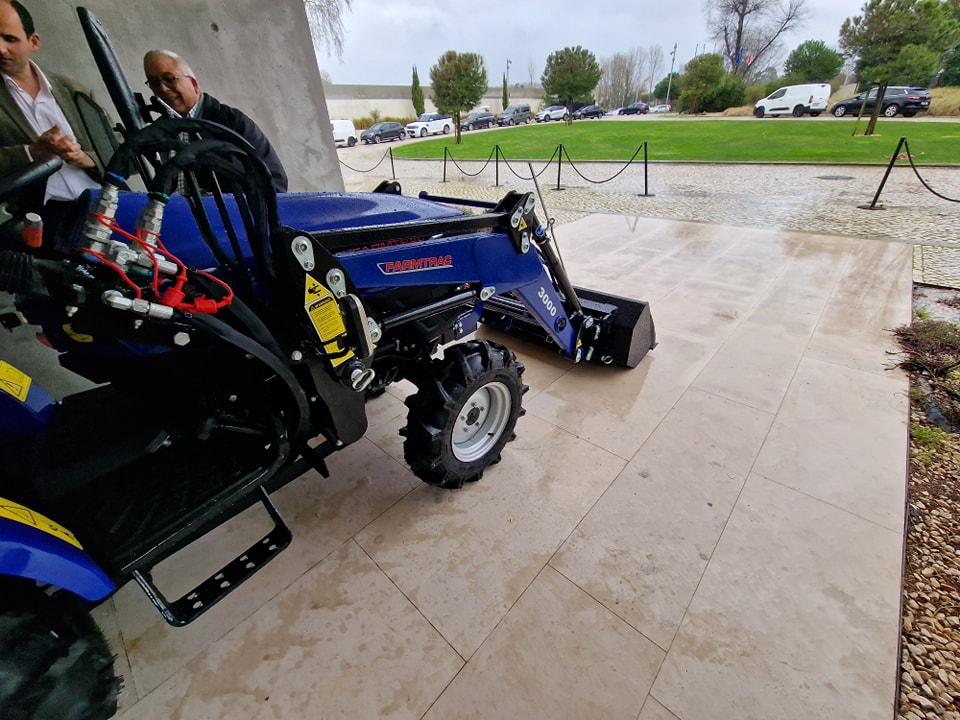 Oferta Vasta em Máquinas Agrícolas