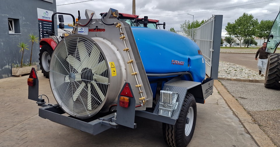 Oferta Vasta em Máquinas Agrícolas