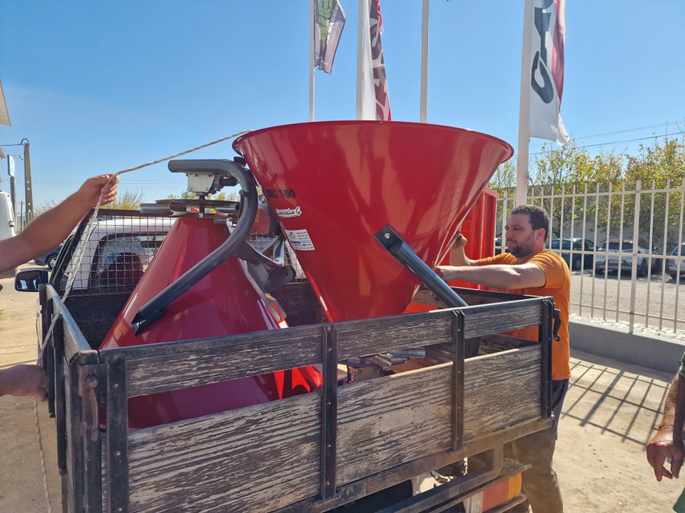 Entrega de Espalhador Giaccaglia